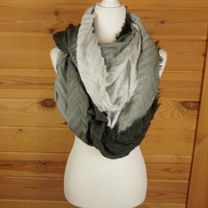 Gray and White‎ Gradient Wrap Scarf Size 28x41